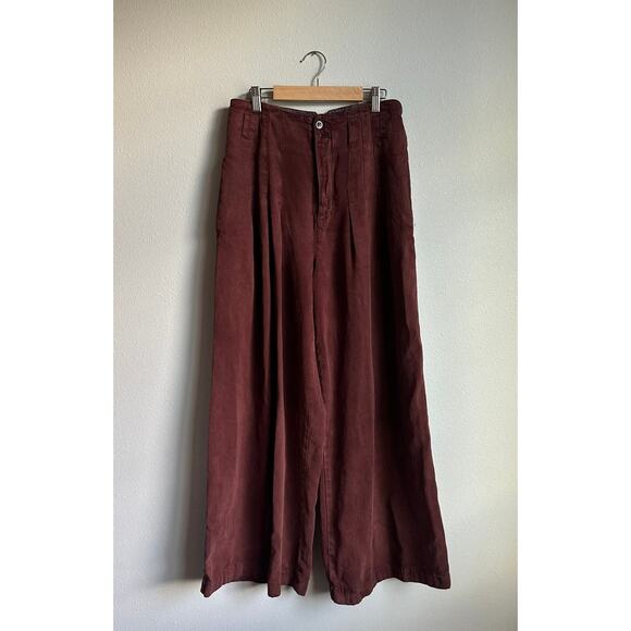 FREE PEOPLE Dwell On Dreams High Waisted Pleated Wide Leg Pants Size 6 - Picture 2 of 9